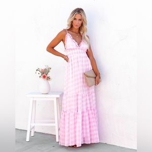 Cute pink gingham maxi dress! Never worn. Fits true to size